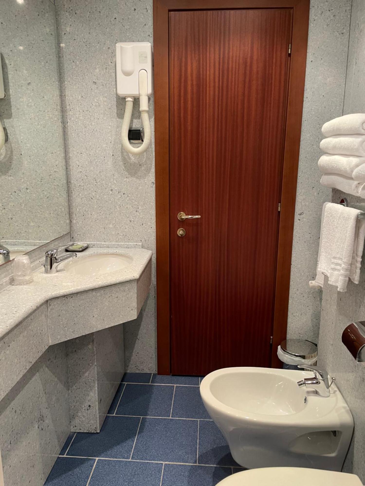 Hotel Mondial Rapallo Szoba fotó