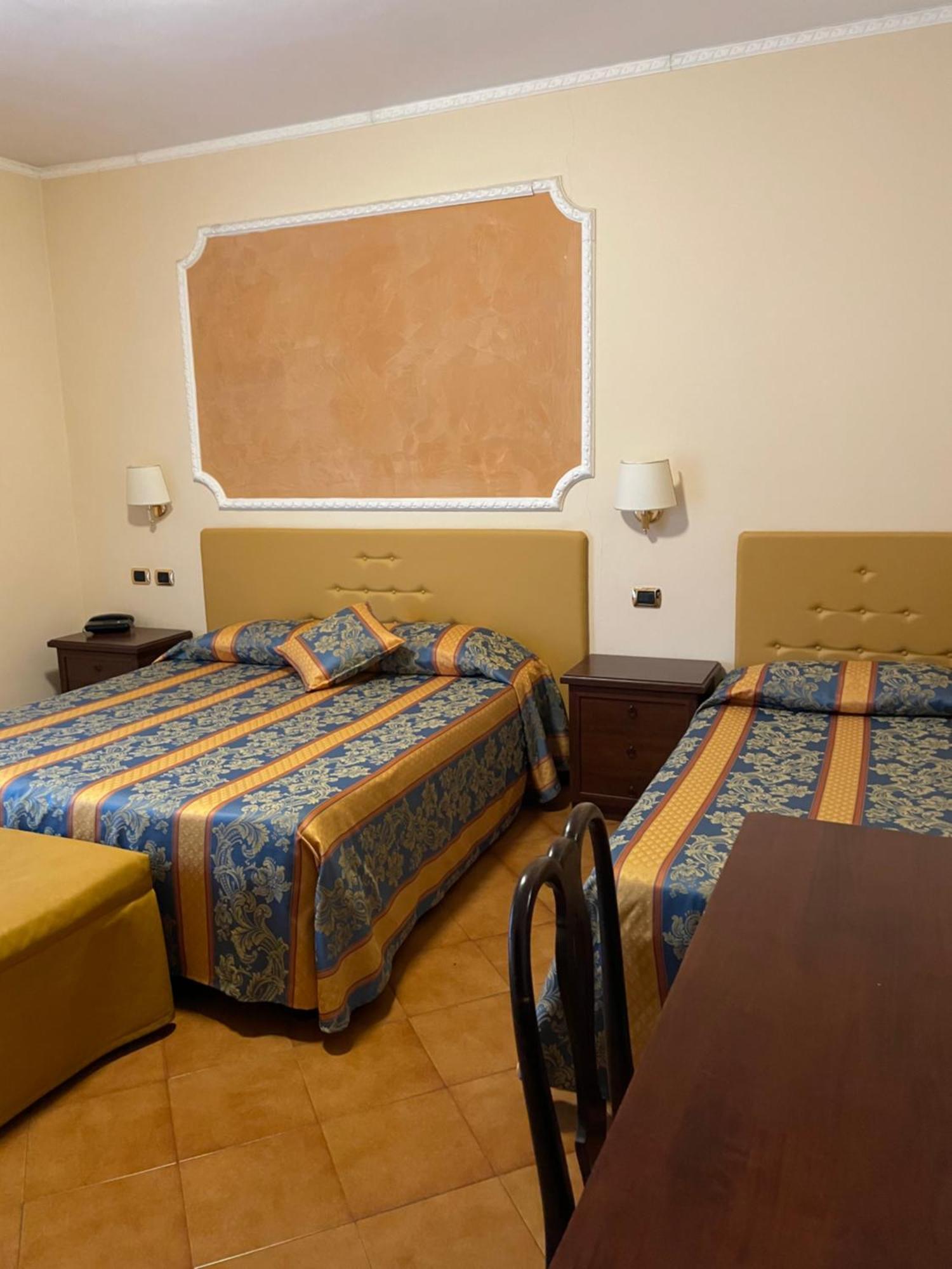 Hotel Mondial Rapallo Szoba fotó