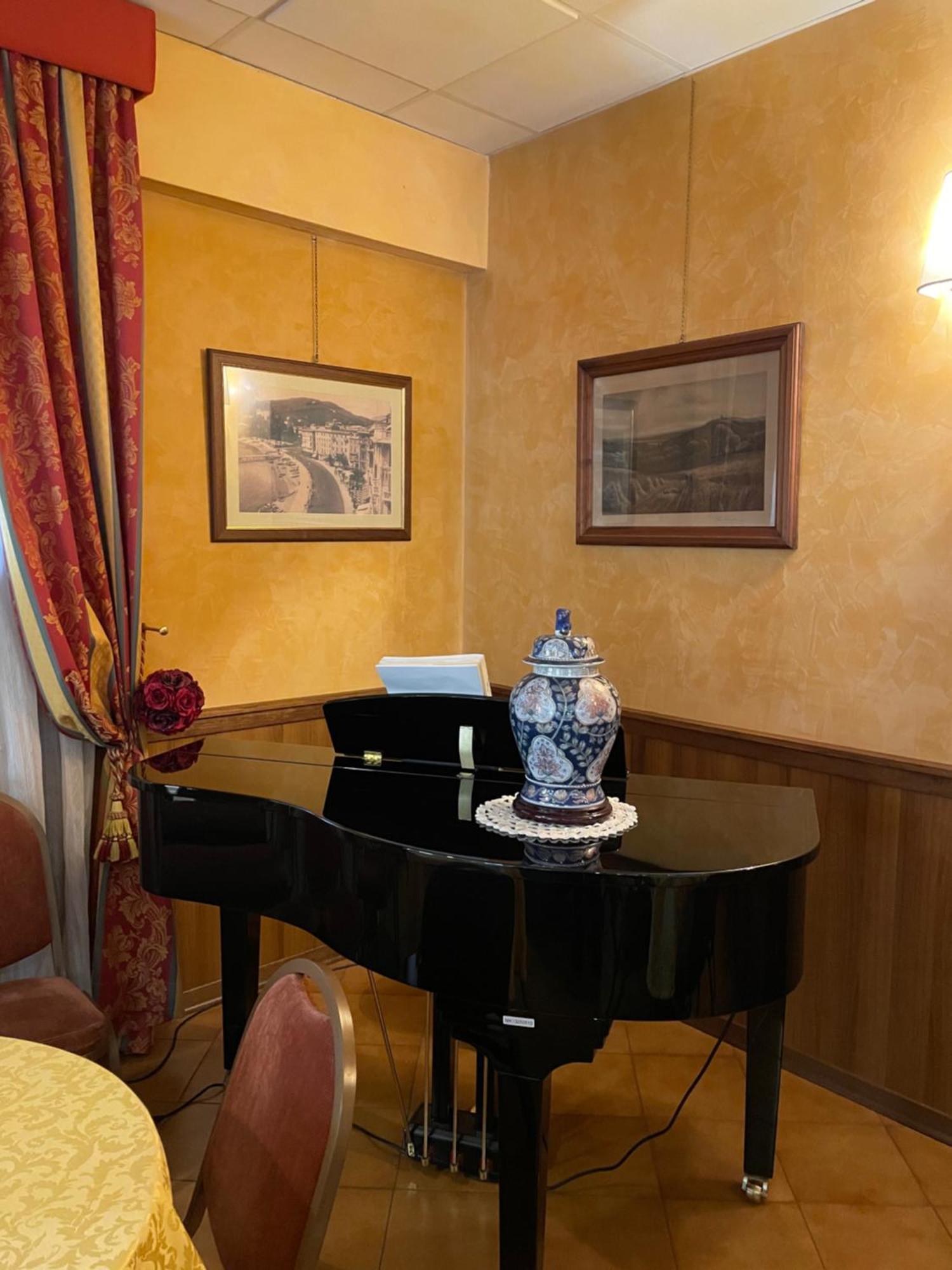 Hotel Mondial Rapallo Kültér fotó